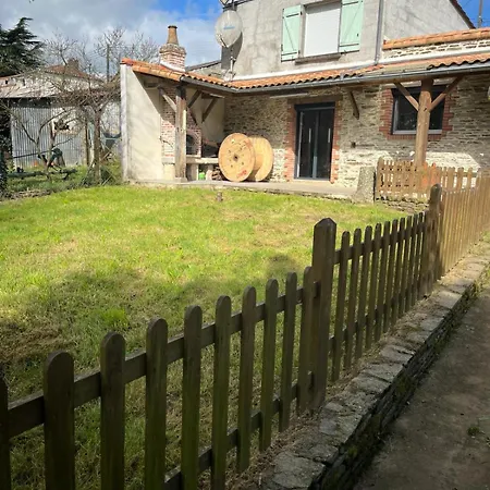 Appartamento Chez Jean-Jean Chantonnay Esterno foto